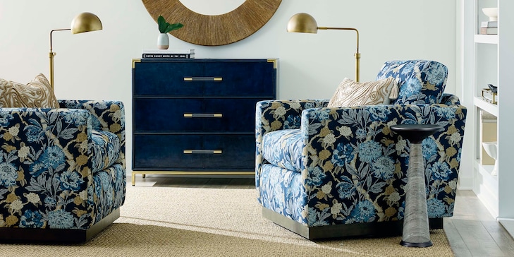 Swivel Chair image number 2