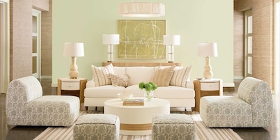 Stockten English Arm Sofa with Casters