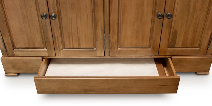 Maple LE Dining Table 72"x42" image number 11