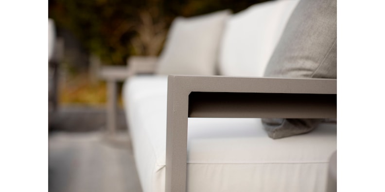 Bonavista Track Arm 2 Seat Sofa image number 3