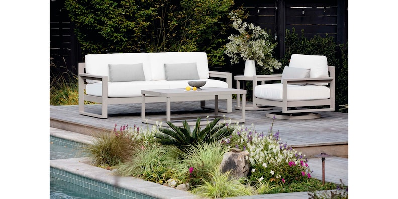 Swivel Rocker image number 1