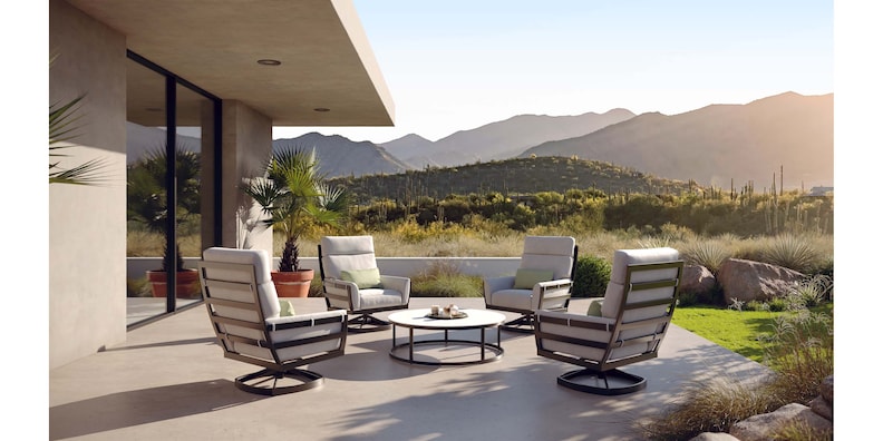 Round Cocktail Table  42x42 image number 2