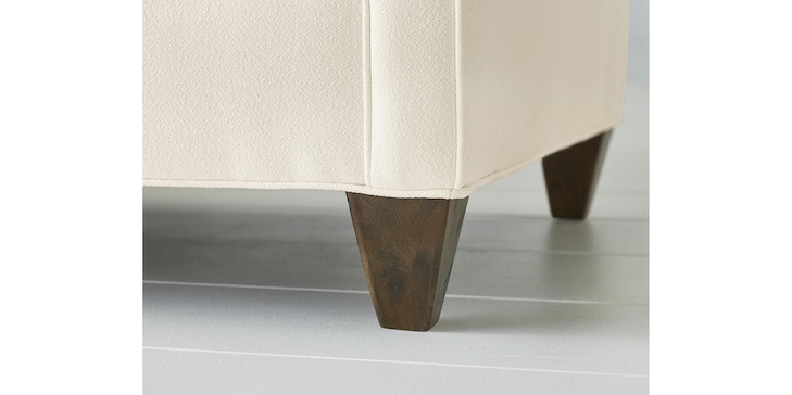 Classic Sofa image number 5