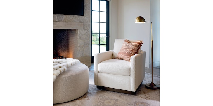 Swivel Chair image number 1